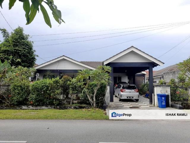 House for sale in Petaling, Alam Impian