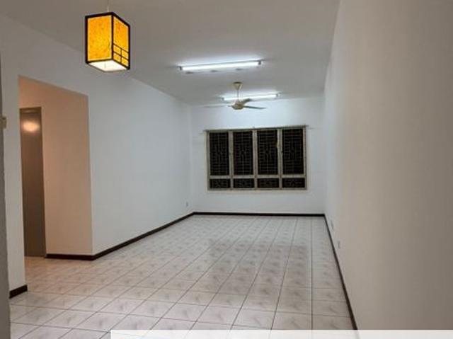 Flat for rent in Petaling, Subang Jaya