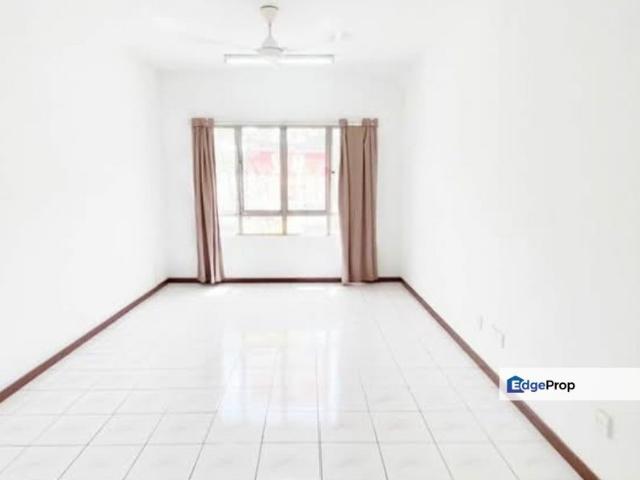 Condominium for sale in Petaling, Subang Jaya