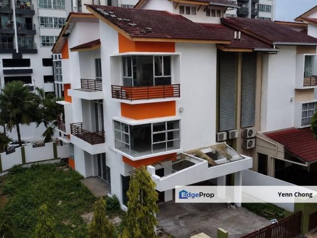 House for sale in Country Heights Damansara, Kuala Lumpur