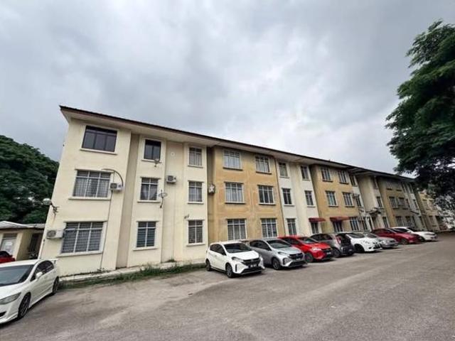 Flat for sale in Wellesley, Penang