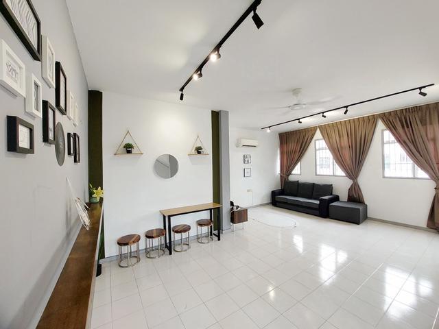 Terraced House for sale in Wellesley, Penang