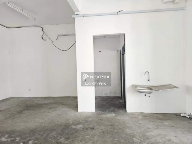 Warehouse for rent in Johor