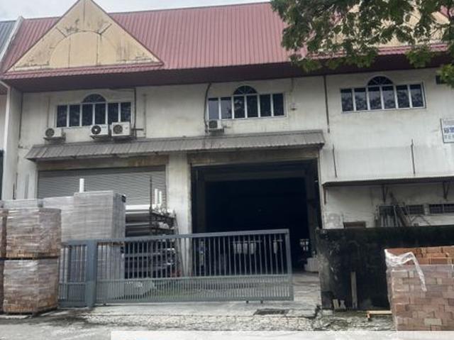 Warehouse for rent in Country Heights Damansara, Kuala Lumpur
