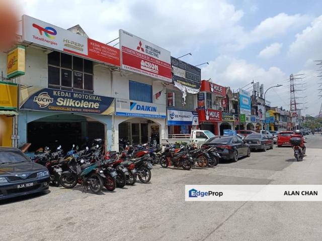Shop for rent in Country Heights Damansara, Kuala Lumpur