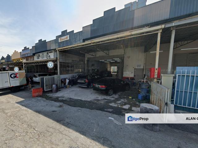 Warehouse for rent in Country Heights Damansara, Kuala Lumpur
