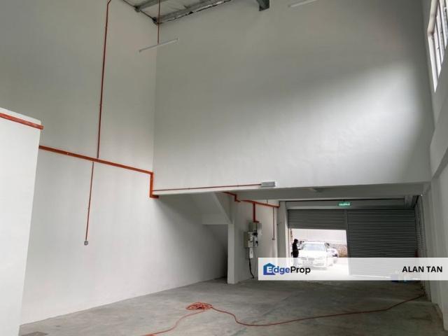 Warehouse for rent in Country Heights Damansara, Kuala Lumpur