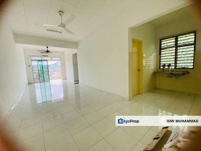 Condominium for sale in Sendayan Village, Negeri Sembilan