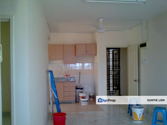 Condominium for sale in Petaling, Subang Jaya