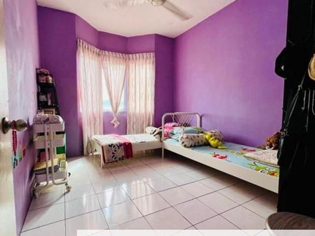 Flat for sale in Petaling, Subang Jaya