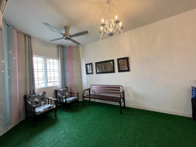 Apartment for sale in Seri Kembangan, Majlis Bandaraya Subang Jaya