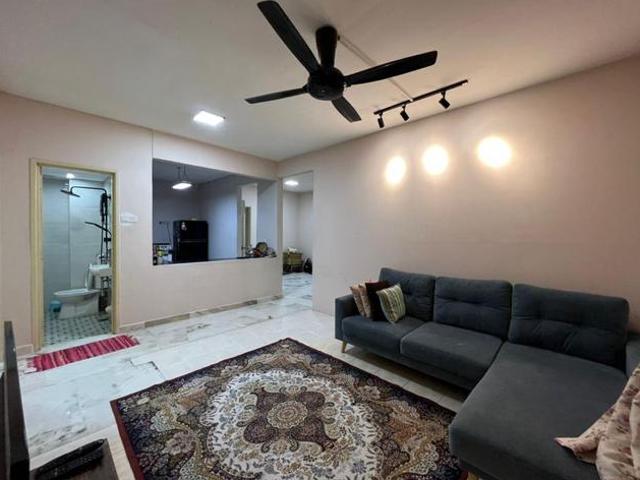 Apartment for sale in Petaling, Subang Jaya