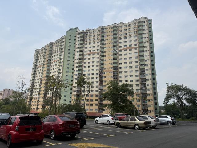 Apartment for sale in Petaling, Subang Jaya