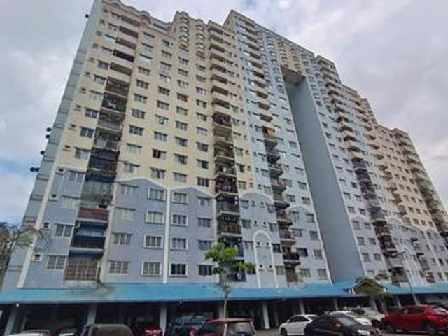Apartment for sale in Petaling, Subang Jaya