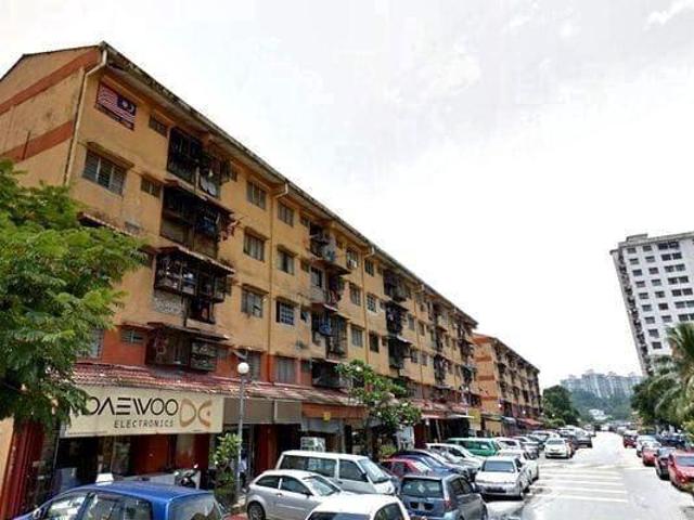 Flat for sale in Petaling, Damansara Damai