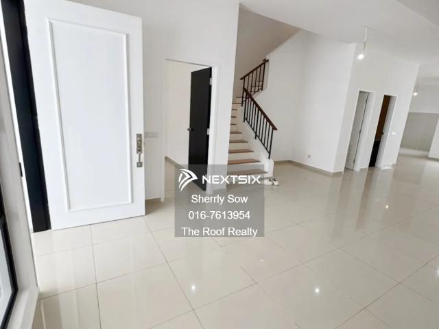 Shop for sale in Johor