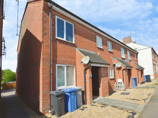 Apartment for rent in Desborough