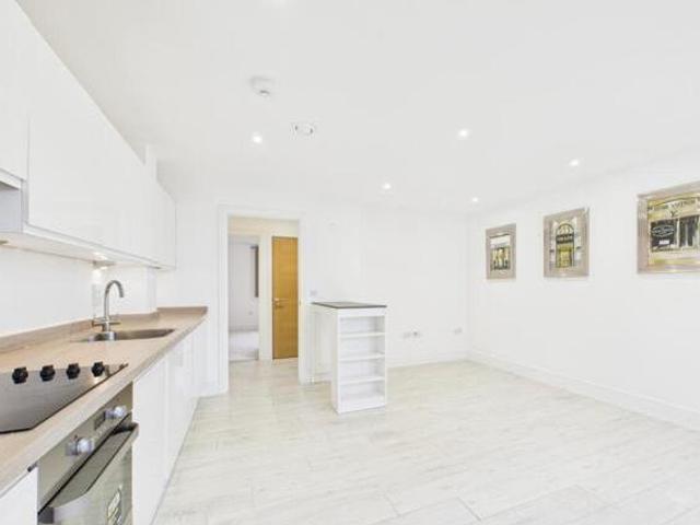 House for sale in Daws Hill, Cressex