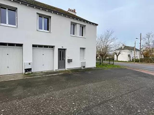 Maison vente à Loches, Descartes