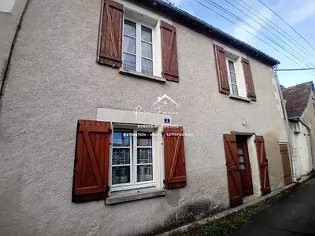 Maison vente à Loches, Descartes