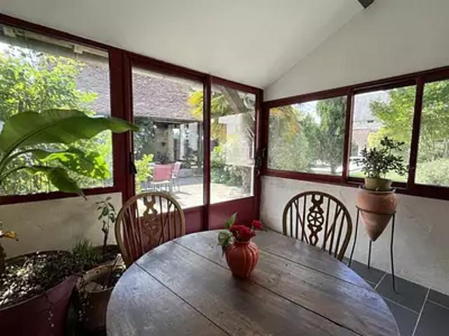 Maison vente à Loches, Descartes