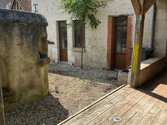 Maison vente à Loches, Descartes
