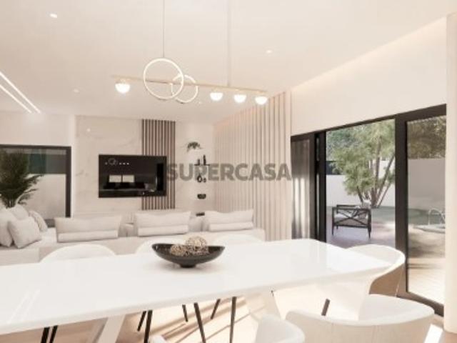 Casa venda em Azeitão (São Lourenço e São Simão), Setúbal