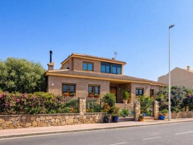 Casa en venta en el Baix Segura / La Vega Baja, Valencia