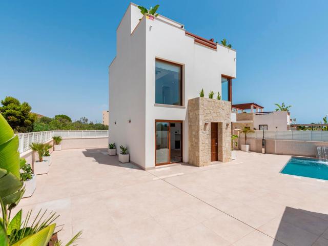 Casa en venta en Vera Playa, Vera