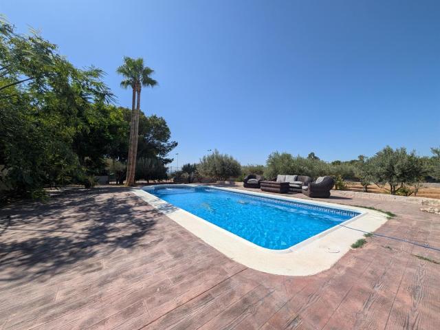 Casa en venta en el Baix Vinalopó, Valencia