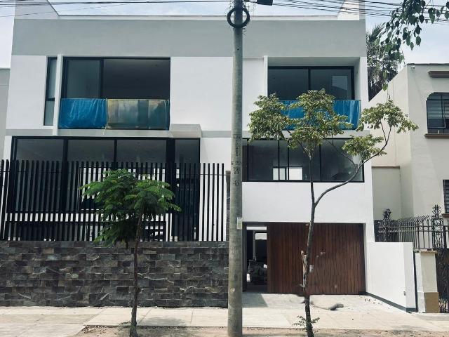 Casa venta en Miraflores