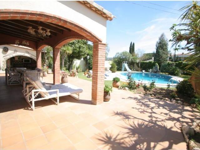 Casa en alquiler en Camp dels Pilans, Alt Empordà