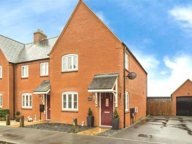 House for sale in Brackley, Northamptonshire