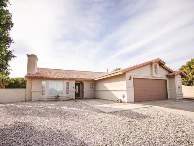 House for sale in Thousand Palms, California