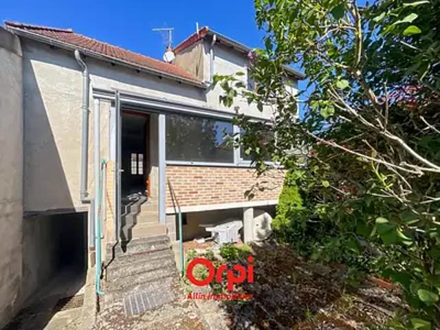 Maison vente à Montluçon, Désertines