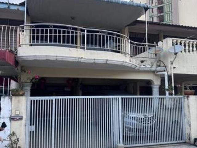 Terraced House for sale in Wellesley, Penang