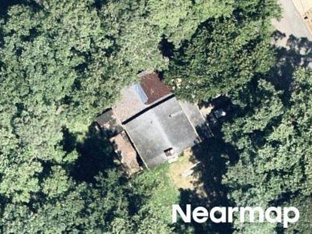 House for sale in Castlewood Mobile Home Park, Stone Mountain