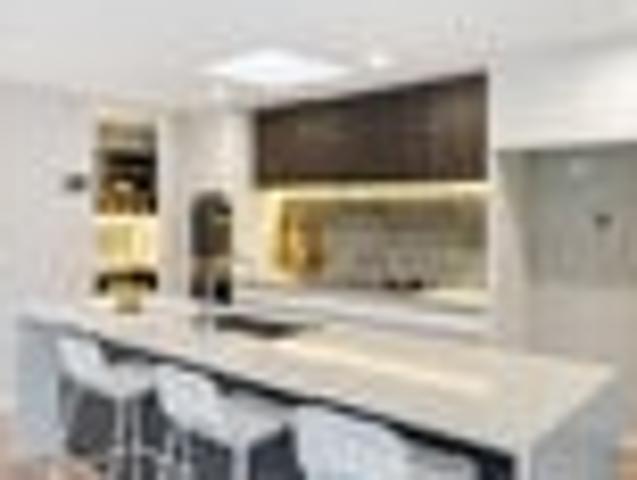 House for sale in Chaslands, Canterbury