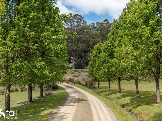 House for sale in Adventure Bay, Tasmania