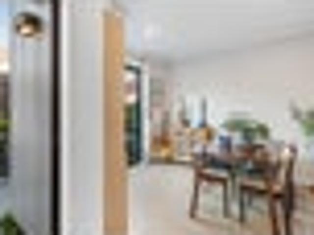 Townhouse for sale in Paremoremo