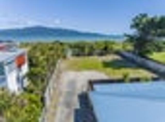 Land for sale in Paraparaumu, Wellington