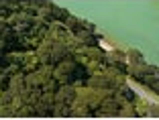 Land for sale in Marlborough