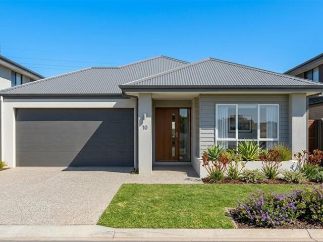 Cottage for sale in Girrawheen, Western Australia