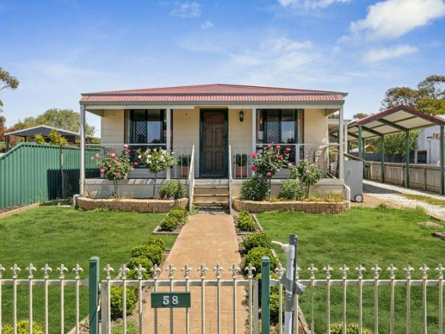 House for rent in Milang, South Australia