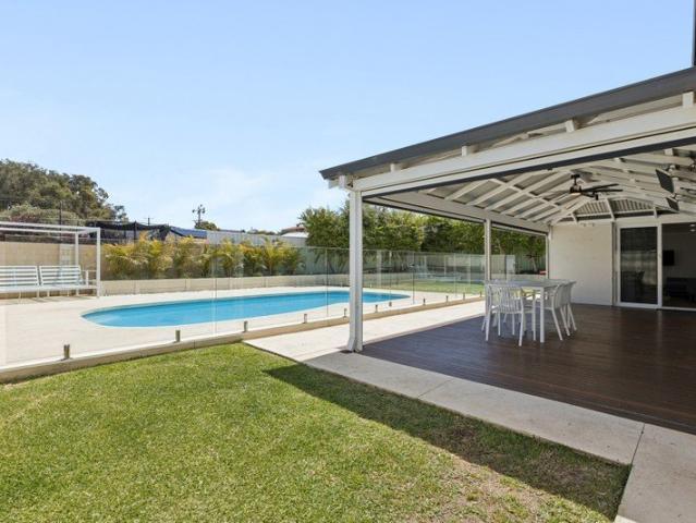 House for sale in Hamersley, City of Stirling