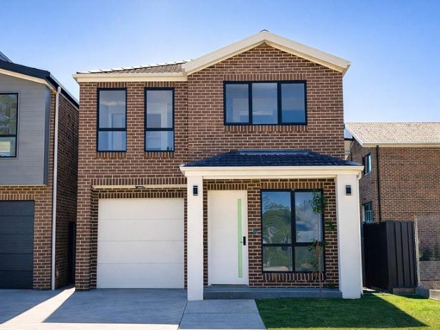 Townhouse for sale in Sydney, New South Wales
