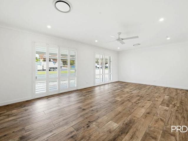 House for rent in Sydney, Blue Mountains City Council