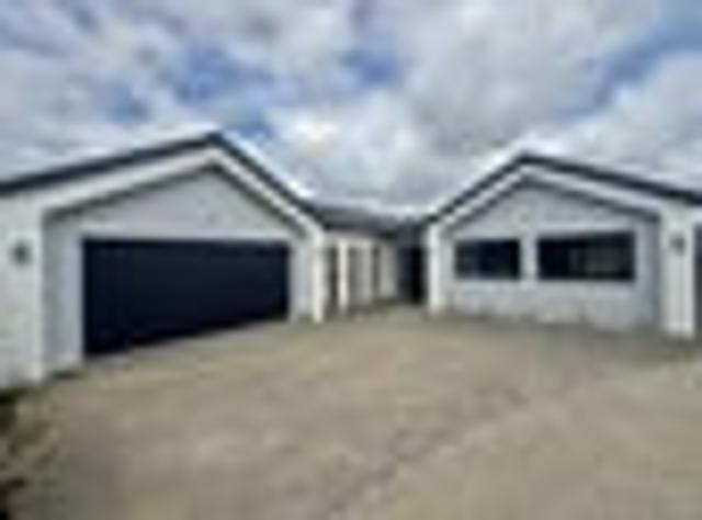 House for sale in Awhitu