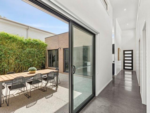 Apartment for sale in Belmont, Geelong