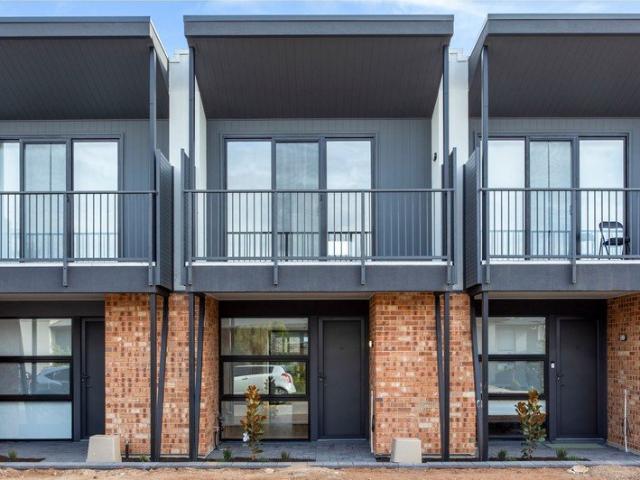 Townhouse for sale in Horseshoe Creek, South Australia